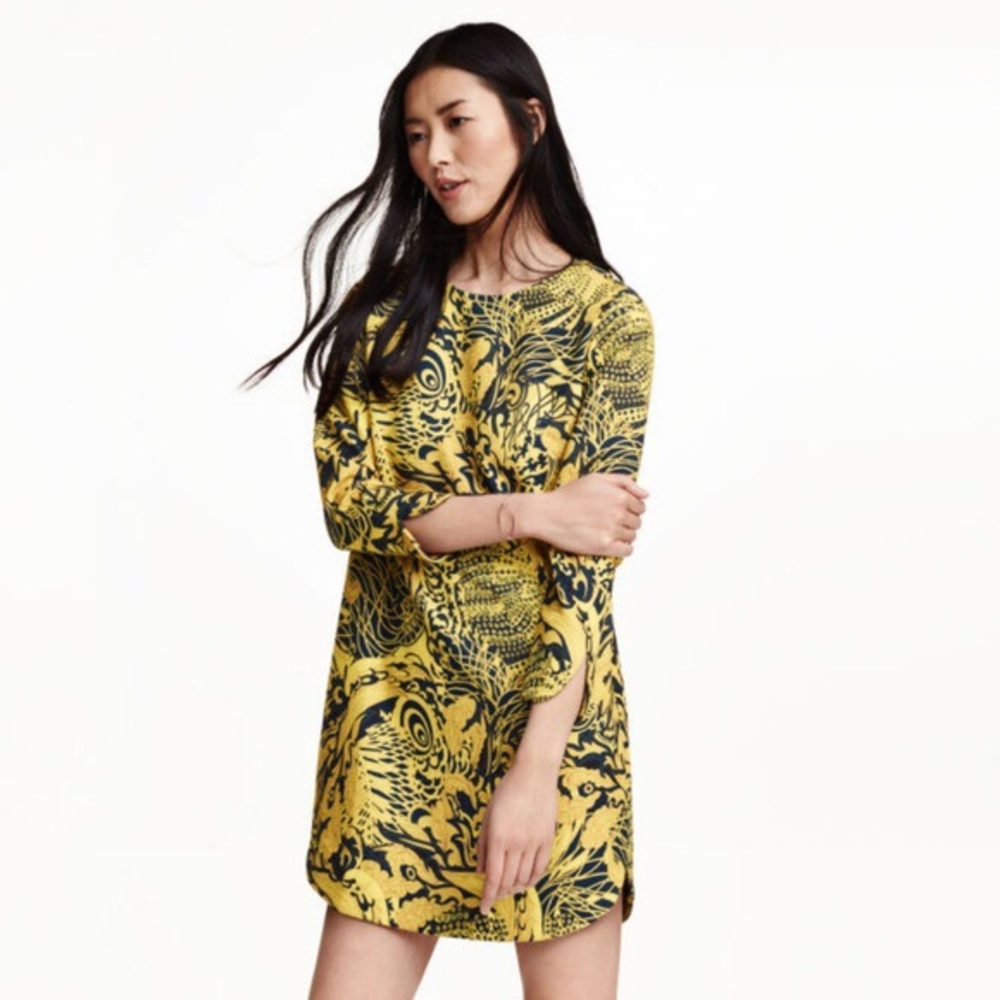H&M Gold/Blue 3/4 Sleeve Shift Dress
